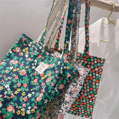 Womens tote bags